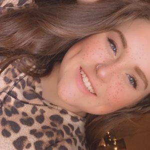 Meet your Posher, Hannah